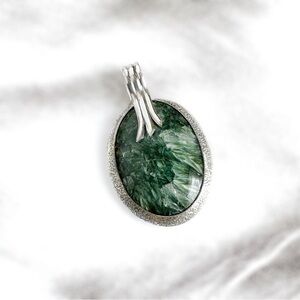 NEW Sterling Silver Seraphinite Healing Crystal Pendant Necklace